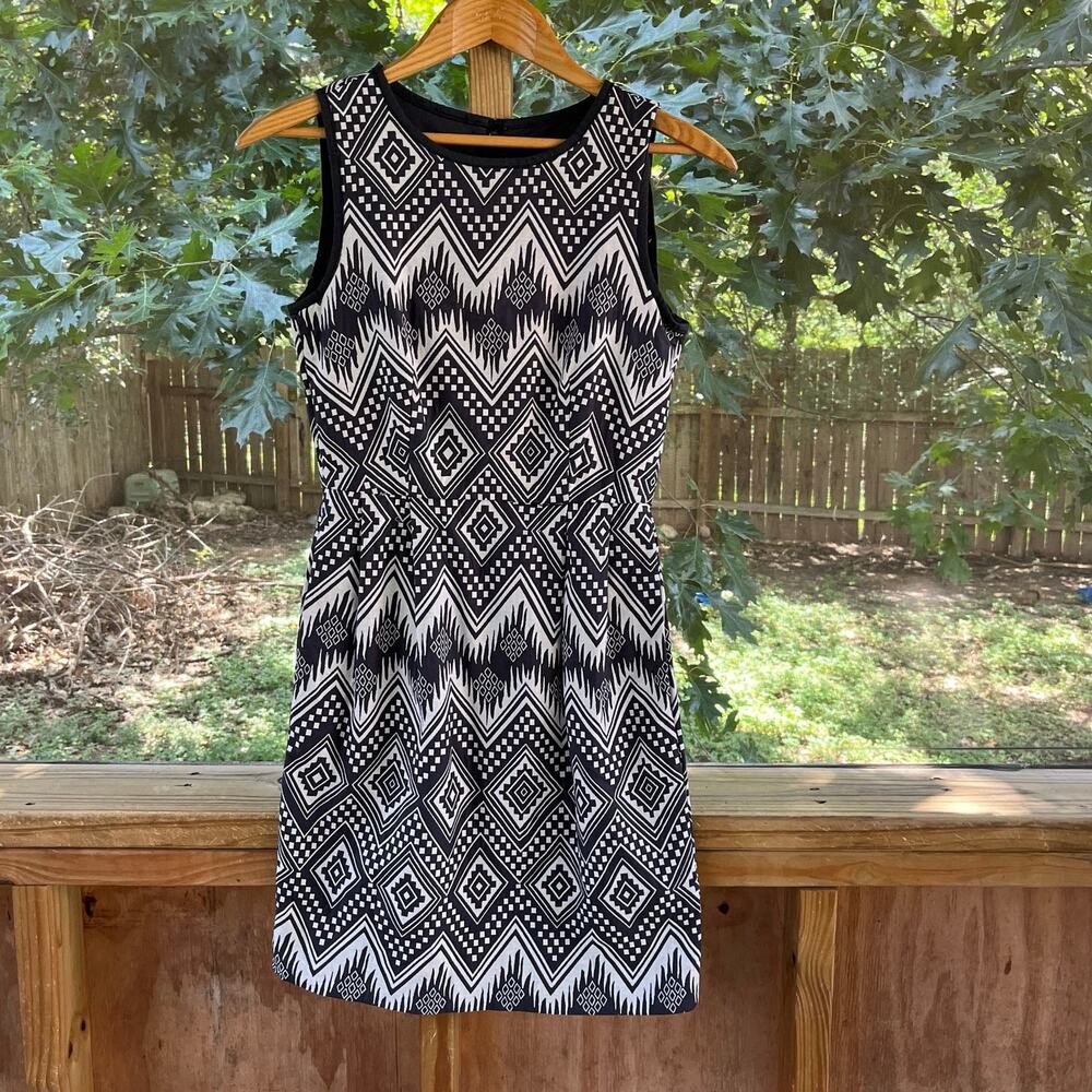 J.Crew Women's Black & White Printed Sleeveless Sheath Dress Size 0